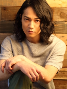 荒木健太朗オフィシャルサイト