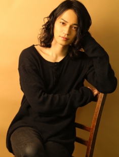 荒木健太朗オフィシャルサイト